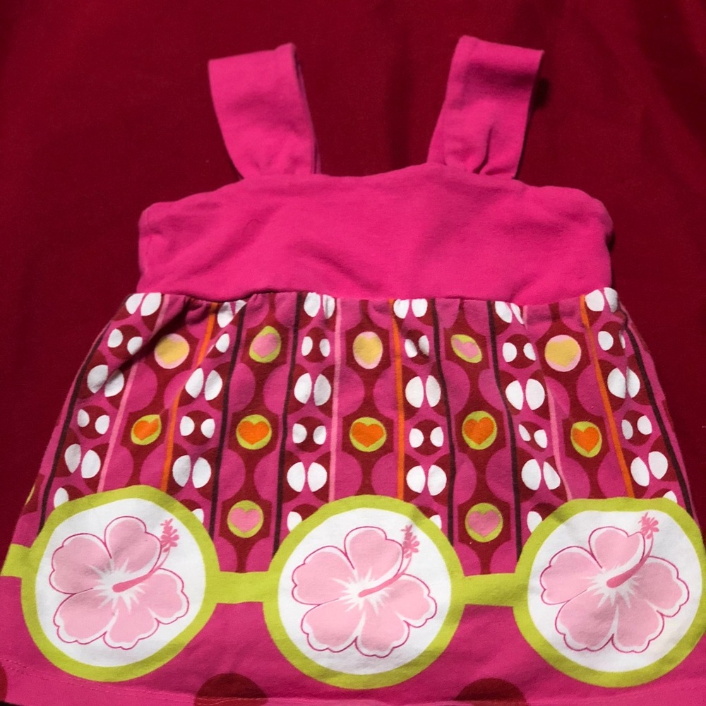 CUTE HOT PINK TANK WITH HEARTS AND FLOWERS